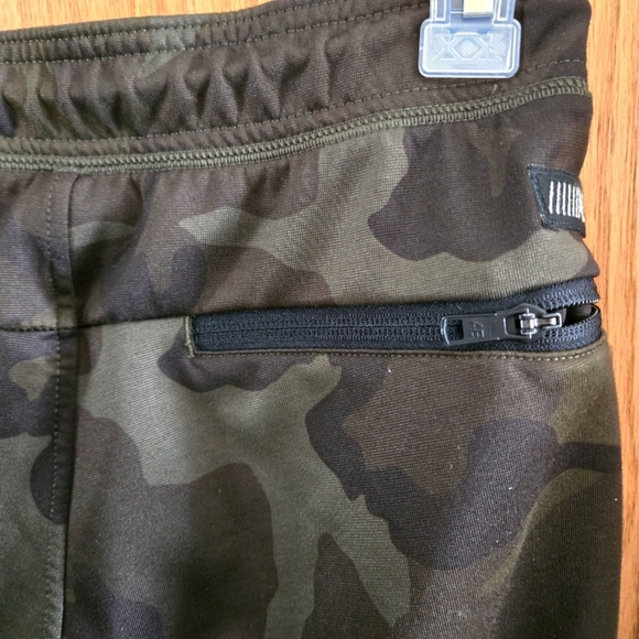 American Eagle Outfitters Women's S Green Camouflage Joggers 4 Pkt Drawstring - Picture 5 of 16